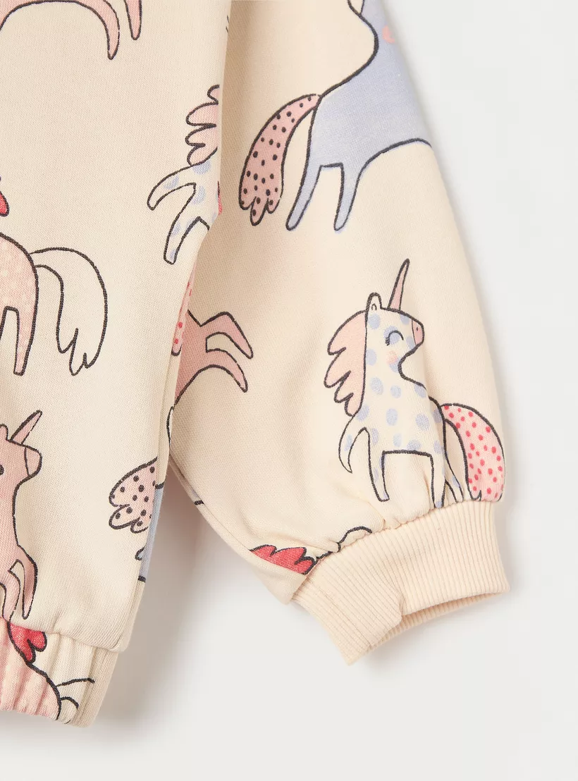 Juniors All-Over Unicorn Print Sweatshirt with Long Sleeves-4