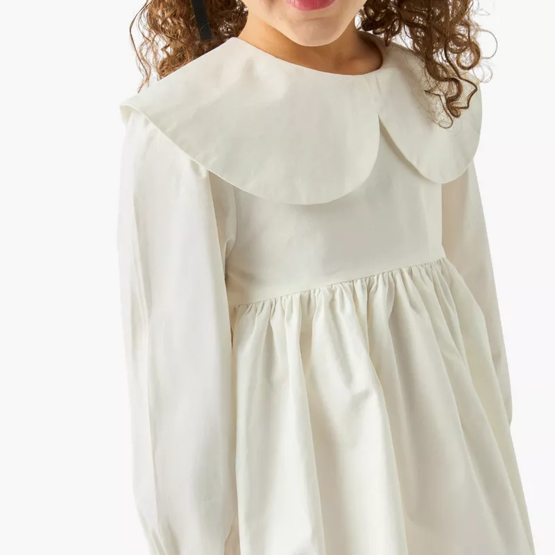 Juniors Solid Peter Pan Collar A-line Dress with Long Sleeves-4