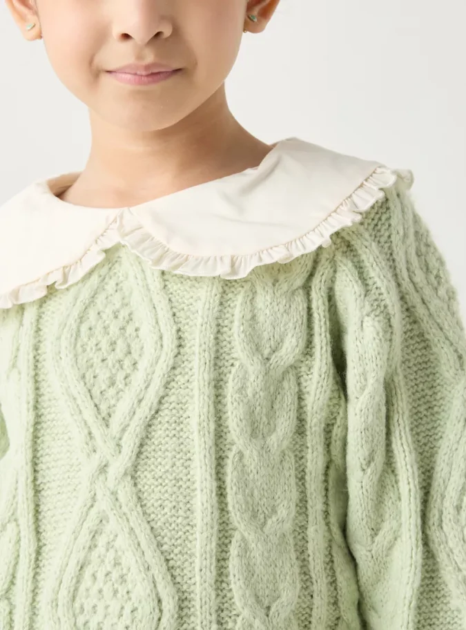 Juniors Textured Pullover with Long Sleeves and Peter Pan Collar-4