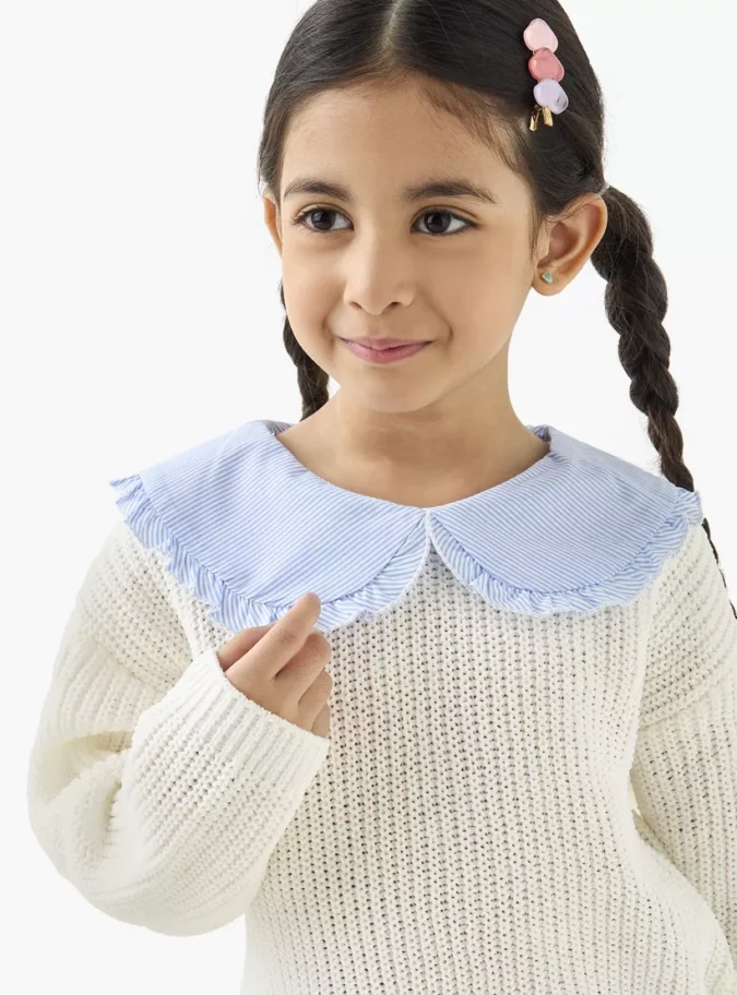 Juniors Textured Pullover with Peter Pan Collar and Long Sleeves-4