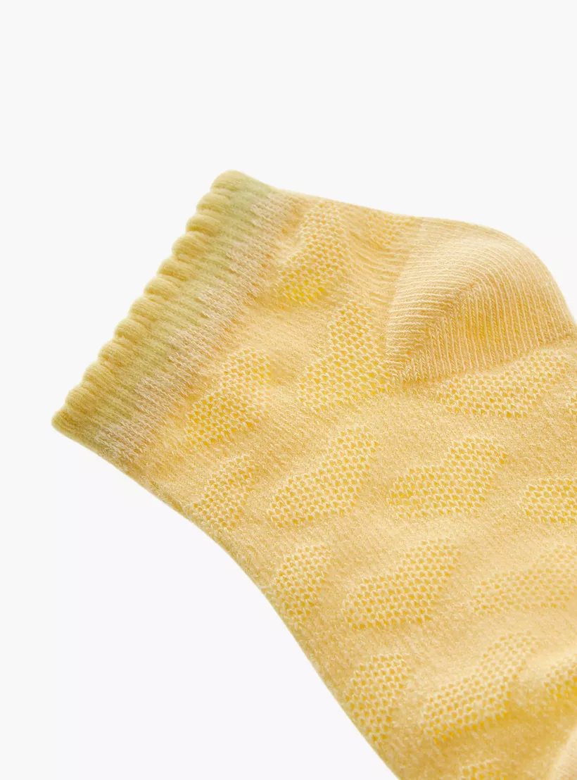 Juniors Textured Socks with Scallop Hem - Set of 3-2