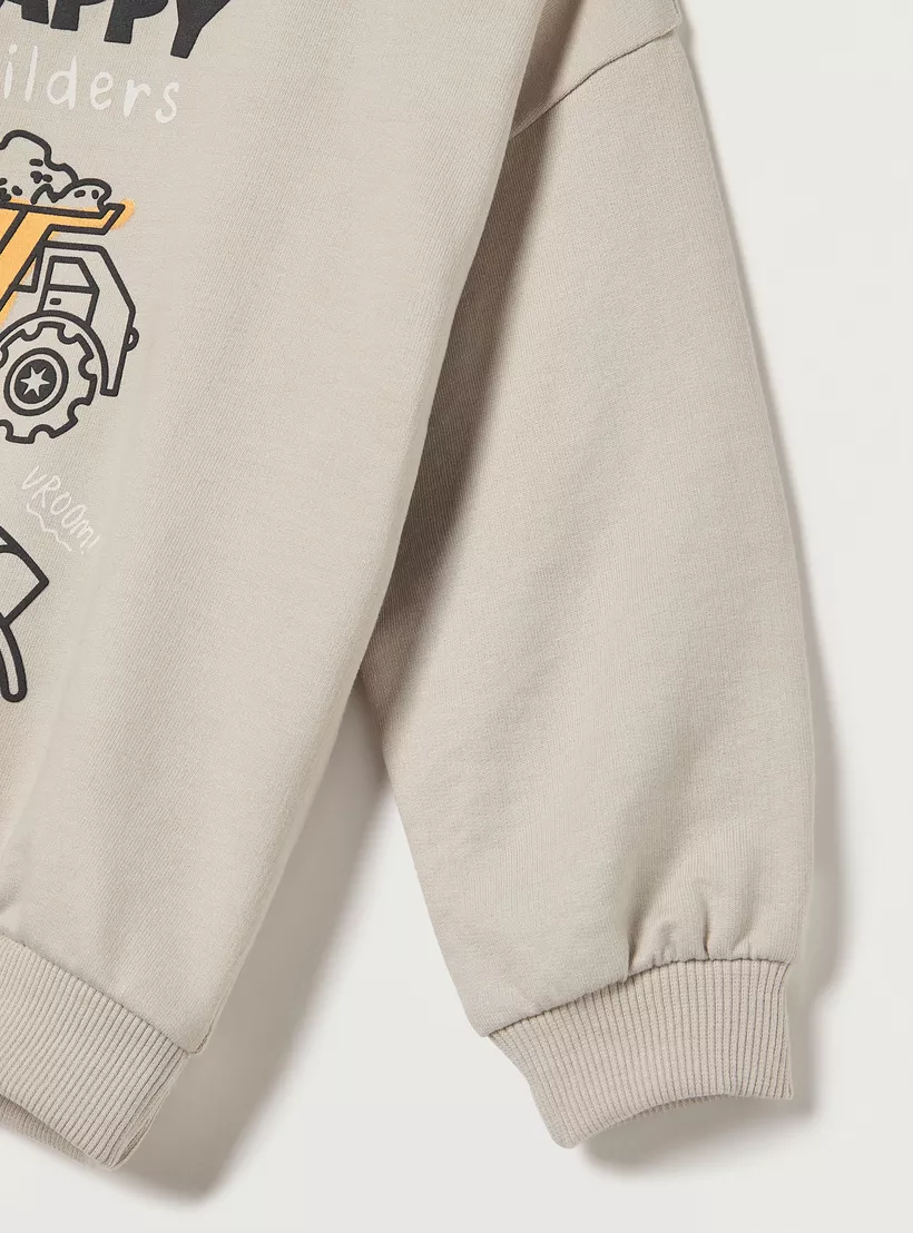 Juniors Vehicle Print Pullover with Crew Neck and Long Sleeves-4