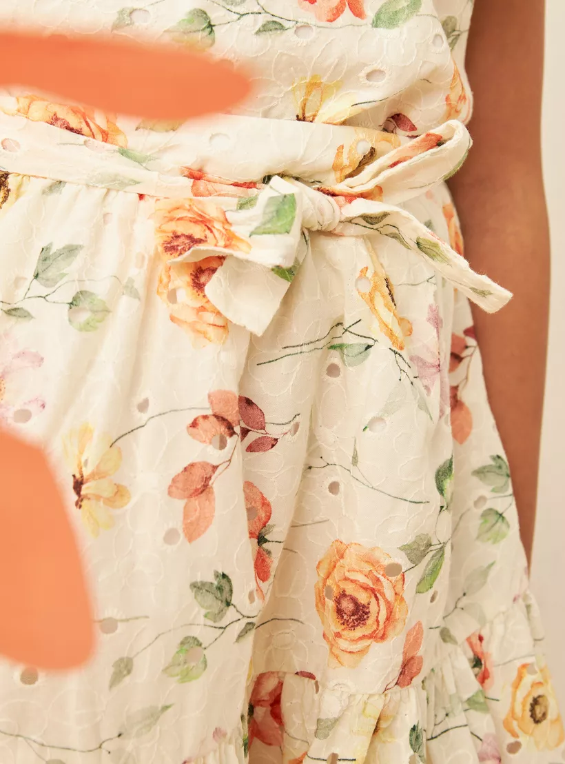 Eligo Floral Print Schiffli A-line Skirt with Tie-Up Belt-3