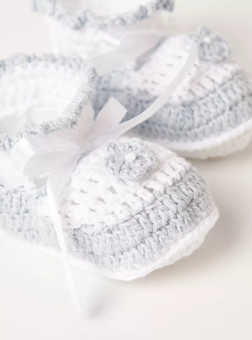 Giggles Textured Slip-On Booties-3