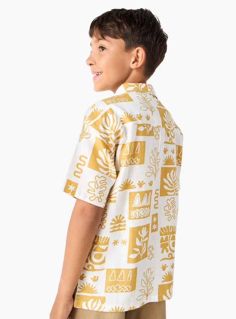 Juniors All-Over Print Shirt with Collar and Short Sleeves-3