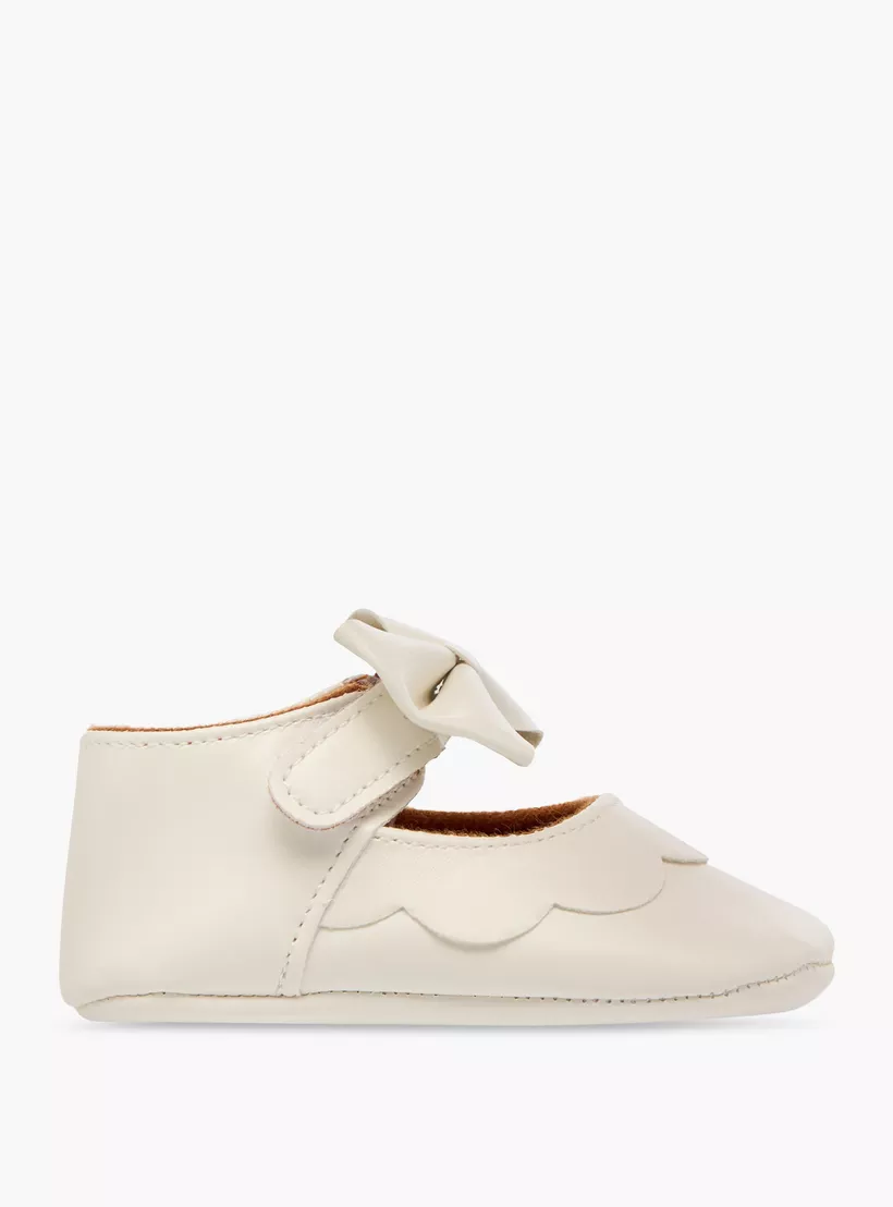 Juniors Bow Accent Booties with Hook and Loop Closure-3