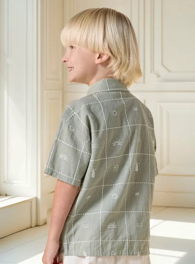 Juniors Embroidered Short Sleeve Shirt with Chest Pocket-3