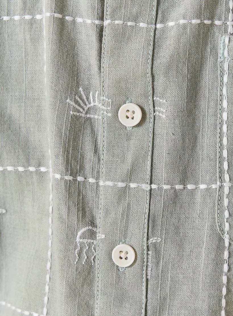 Juniors Embroidered Short Sleeve Shirt with Chest Pocket-4