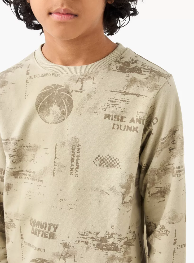 Juniors Graphic Print Sweatshirt with Long Sleeves4