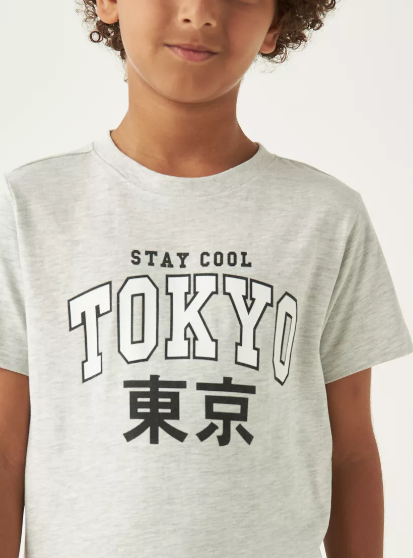 Juniors Graphic Print T-shirt with Short Sleeves and Crew Neck-4