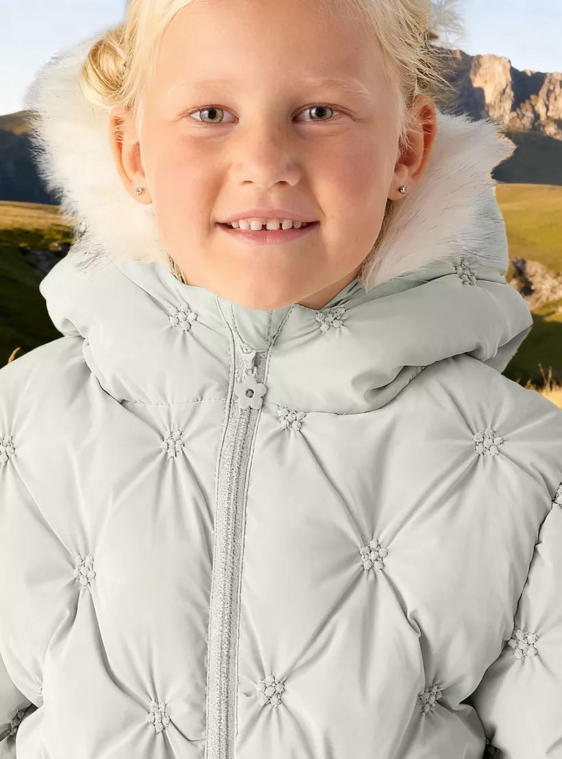 Juniors Quilted Heavy Jacket with Hood and Zip Closure-4