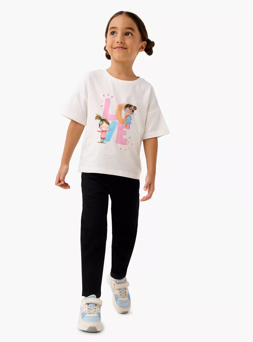 Juniors Solid Jeans with Button Closure-2