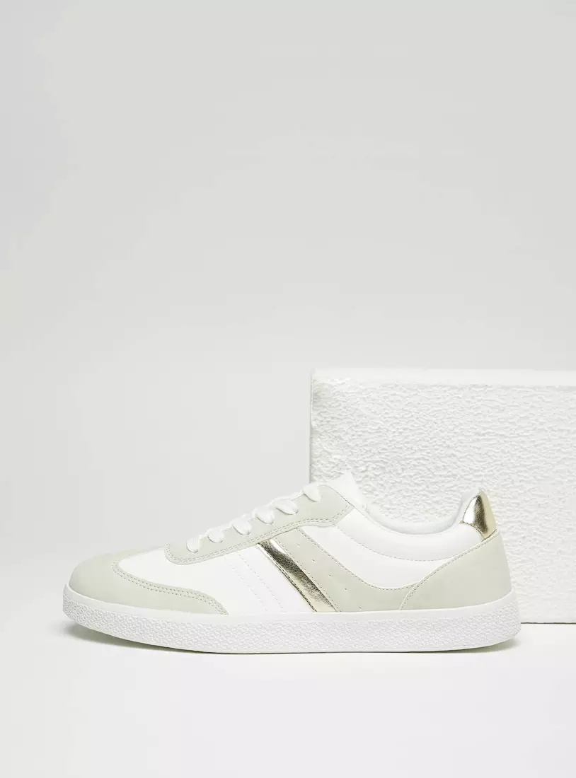 Colourblock Lace-Up Sports Shoes-3