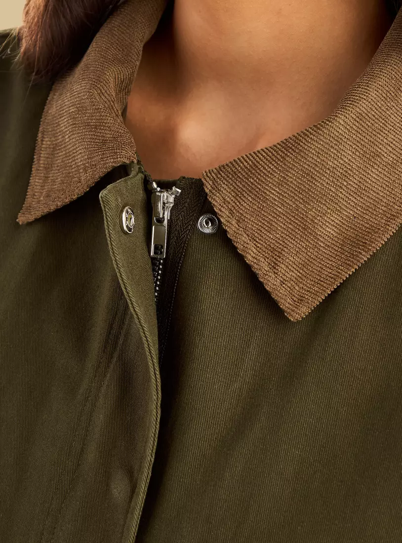 Contrast Collar Jacket-3