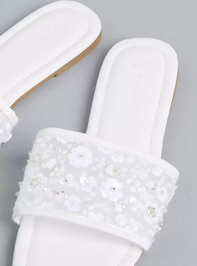 Flower Embellished Slip-On Sandals-3