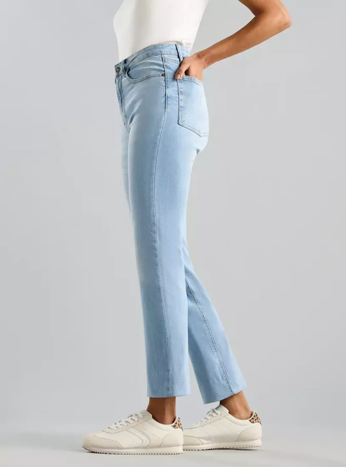 High Rise Straight Fit Cropped Jeans with Creasing-4