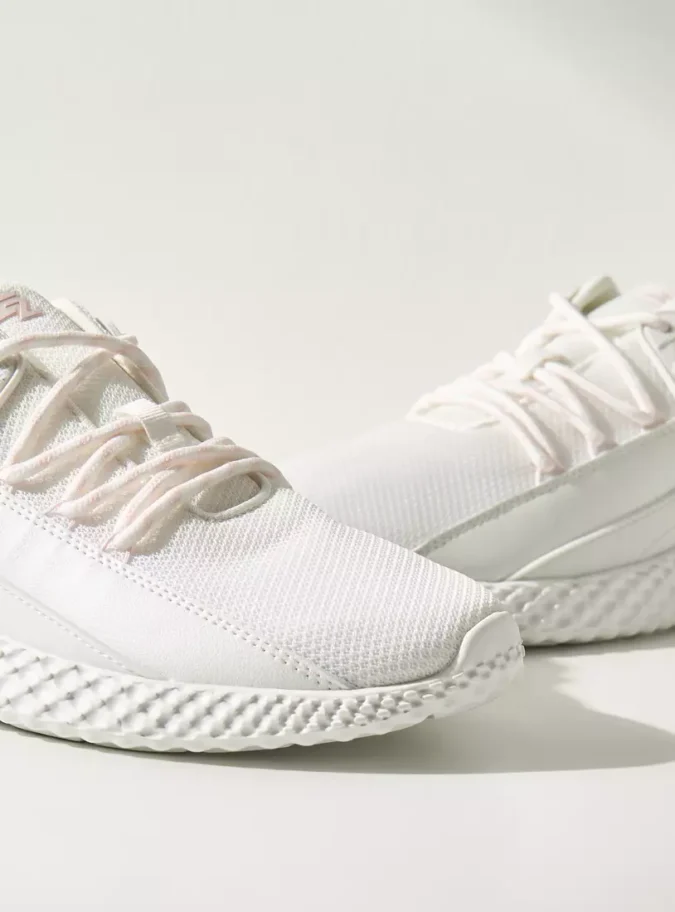 Mesh Textured Sports Shoes with Lace-Up Closure-3