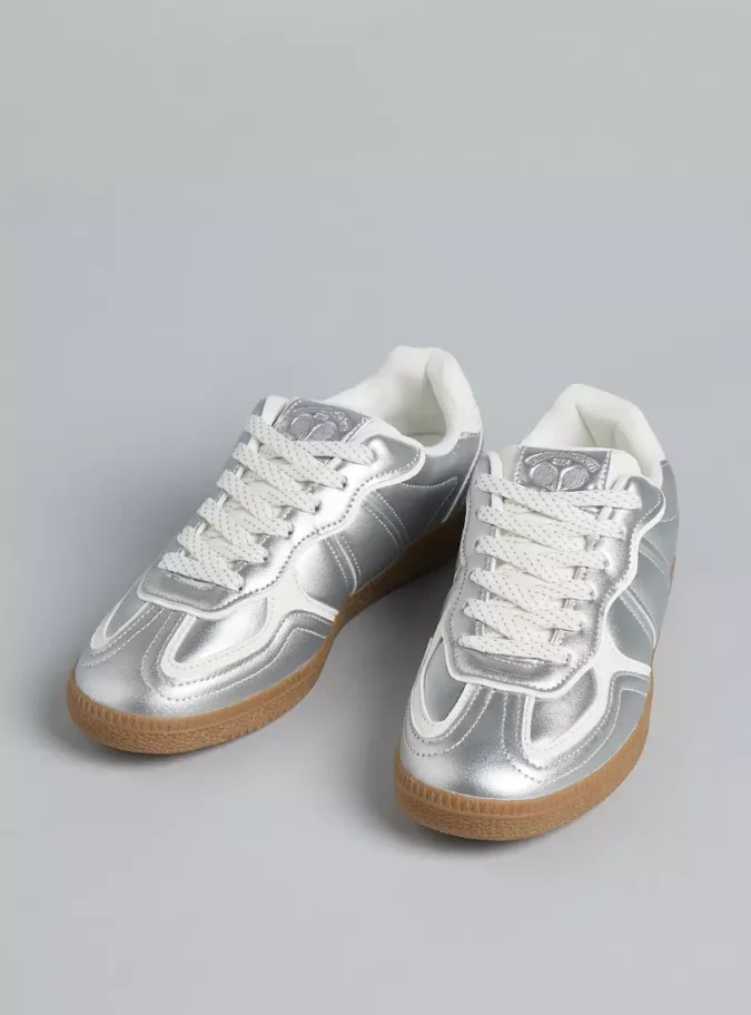 Panelled Lace-Up Sports Shoes-2