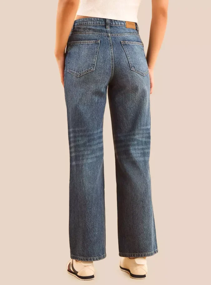 Panelled Straight Fit Jeans-2