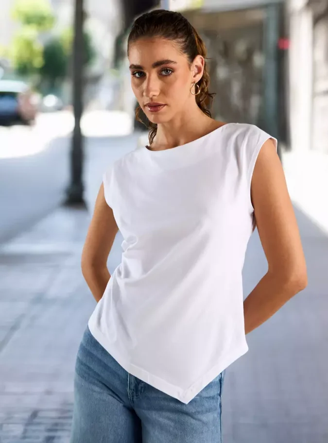 Plain Asymmetric Sleeveless Top-1