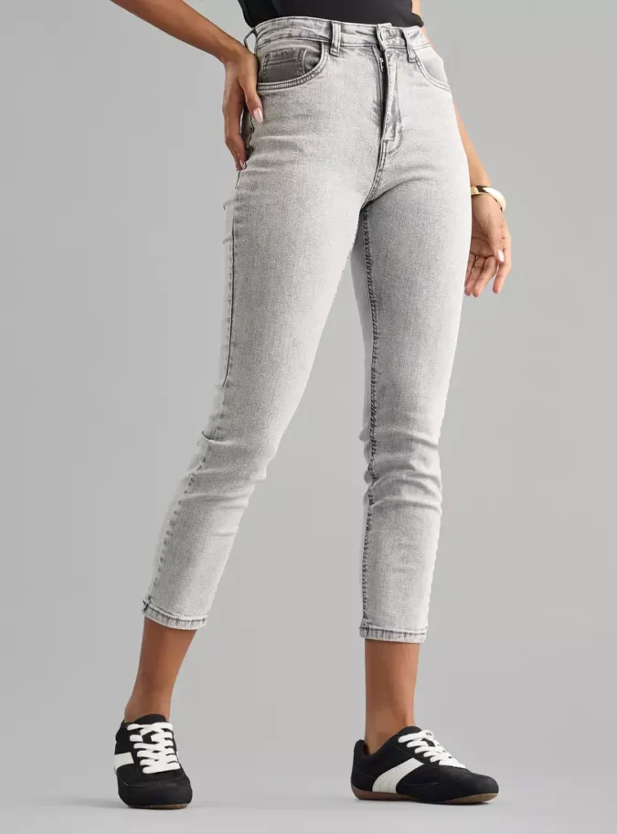 Plain Mom Fit Jeans-1