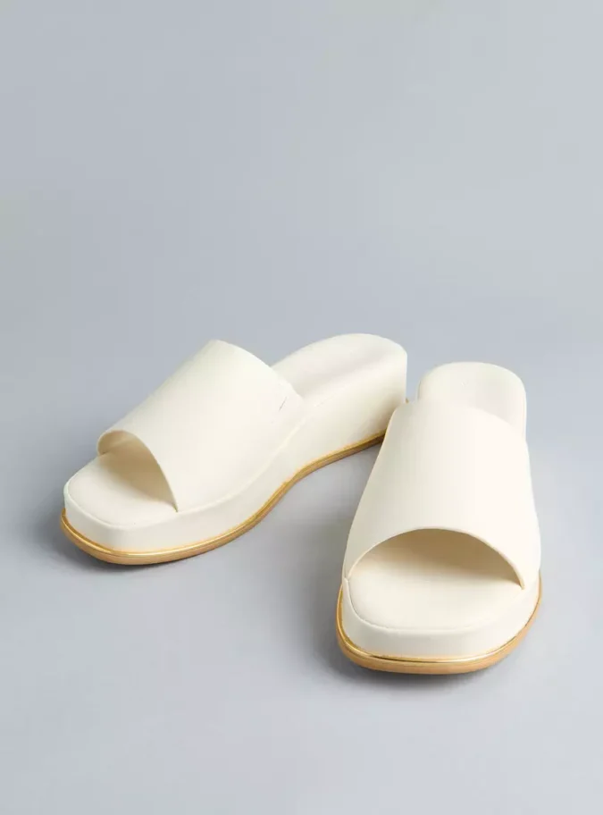 Plain Sandals with Wedge Heel-2