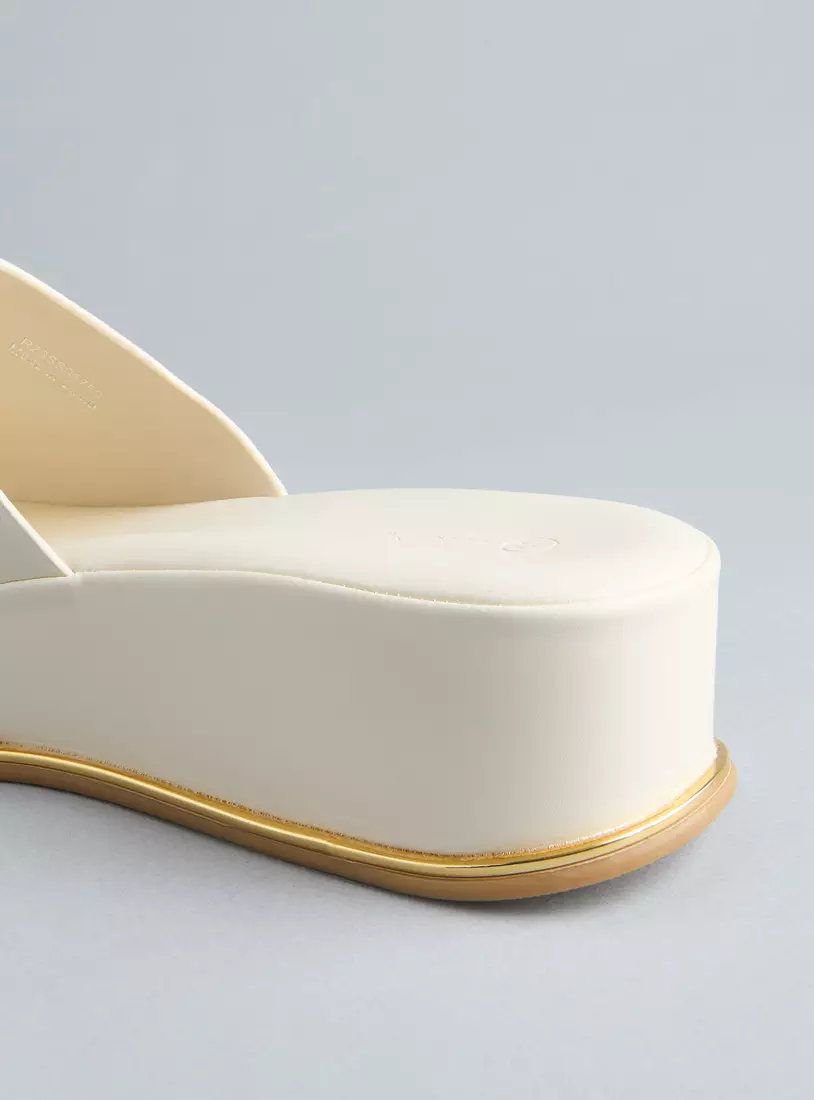 Plain Sandals with Wedge Heel-4