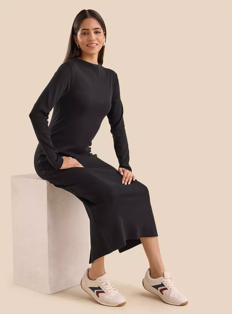 Plain Shift Dress with Slit-4