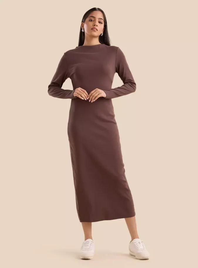 Plain Shift Dress with Slit-5