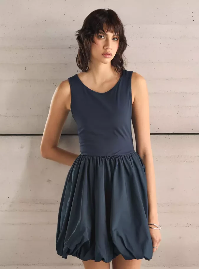 Plain Sleeveless Balloon Dress-1