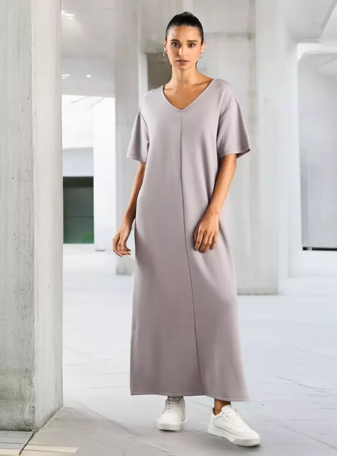 Plain V-Neck Maxi Dress-4