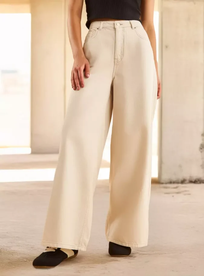 Plain Wide Leg Jeans-1