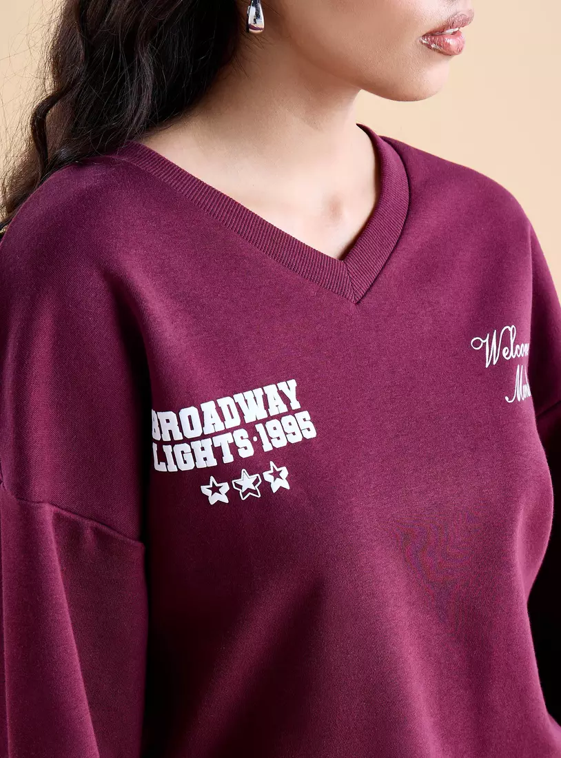 Printed V-neck Sweatshirt-3