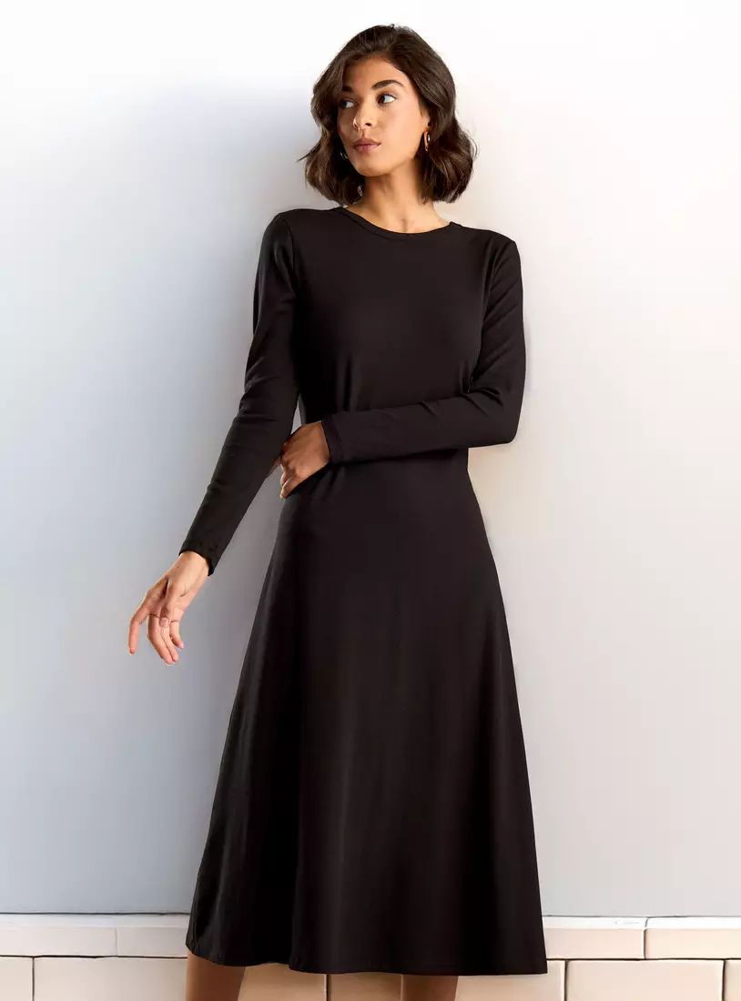 Ribbed Flared Midi Dress with Long Sleeves-4