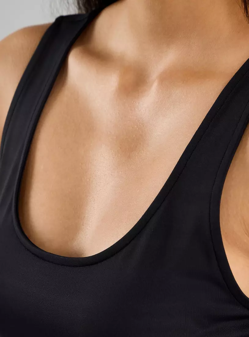 Sleeveless Midi Dress-3