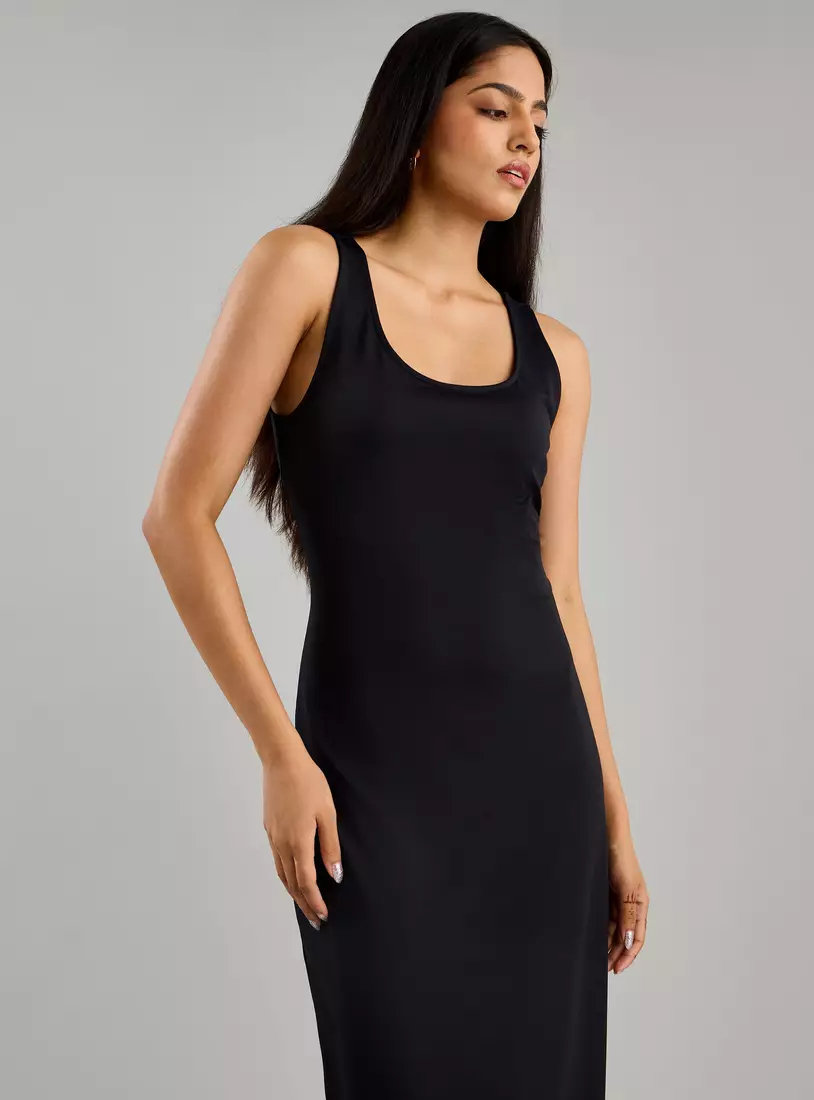 Sleeveless Midi Dress-4