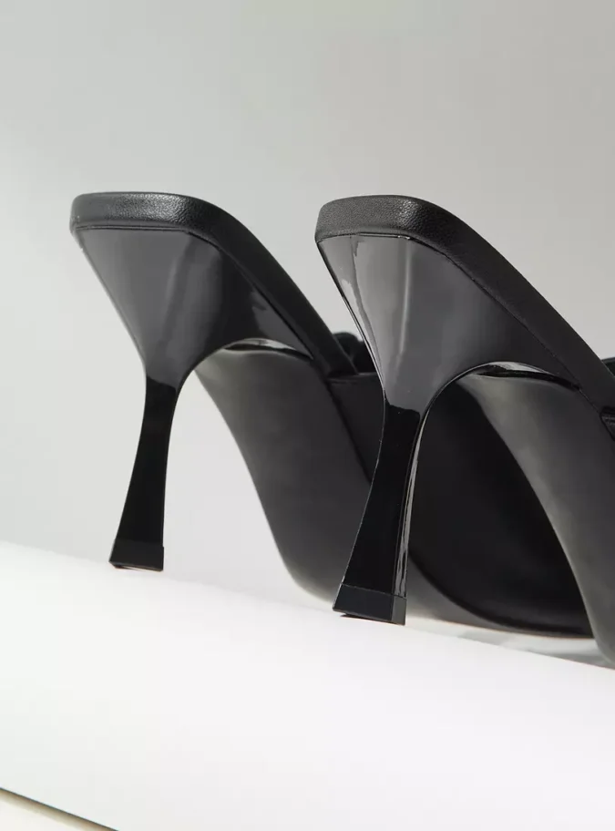 Solid Sandals with Stiletto Heels-4