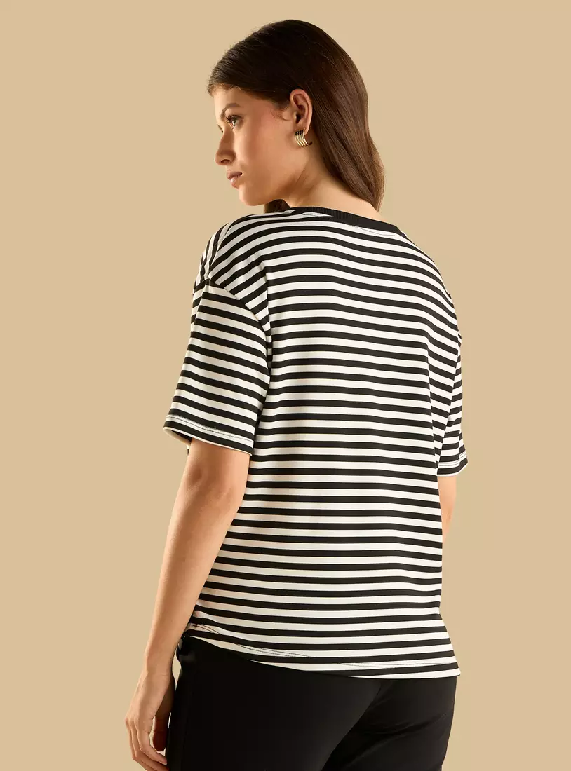 Striped T-shirt with Ruched Detail2