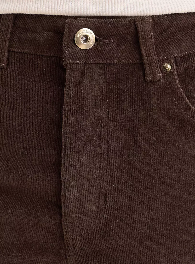 Textured Flared Jeans-3