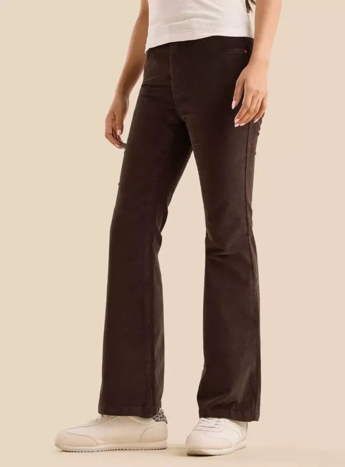 Textured Flared Jeans-4