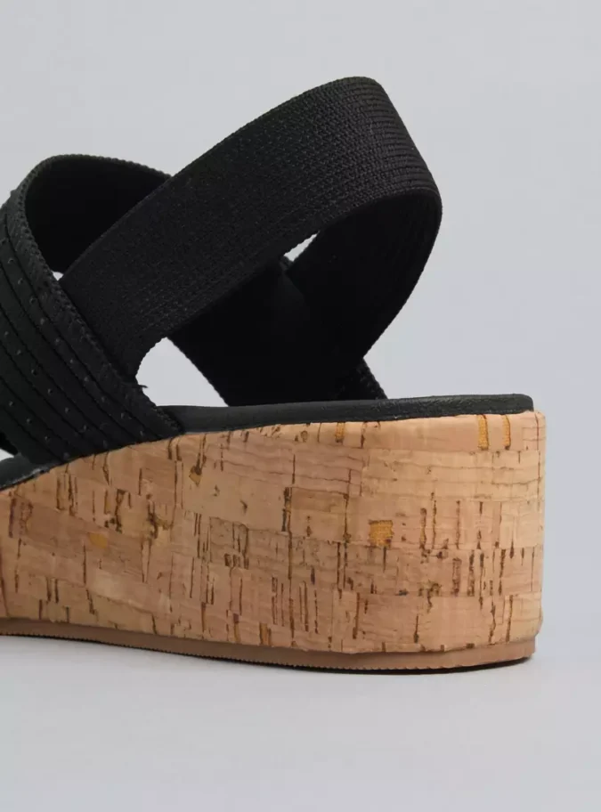 Textured Sandals with Wedge Heels and Backstrap-4