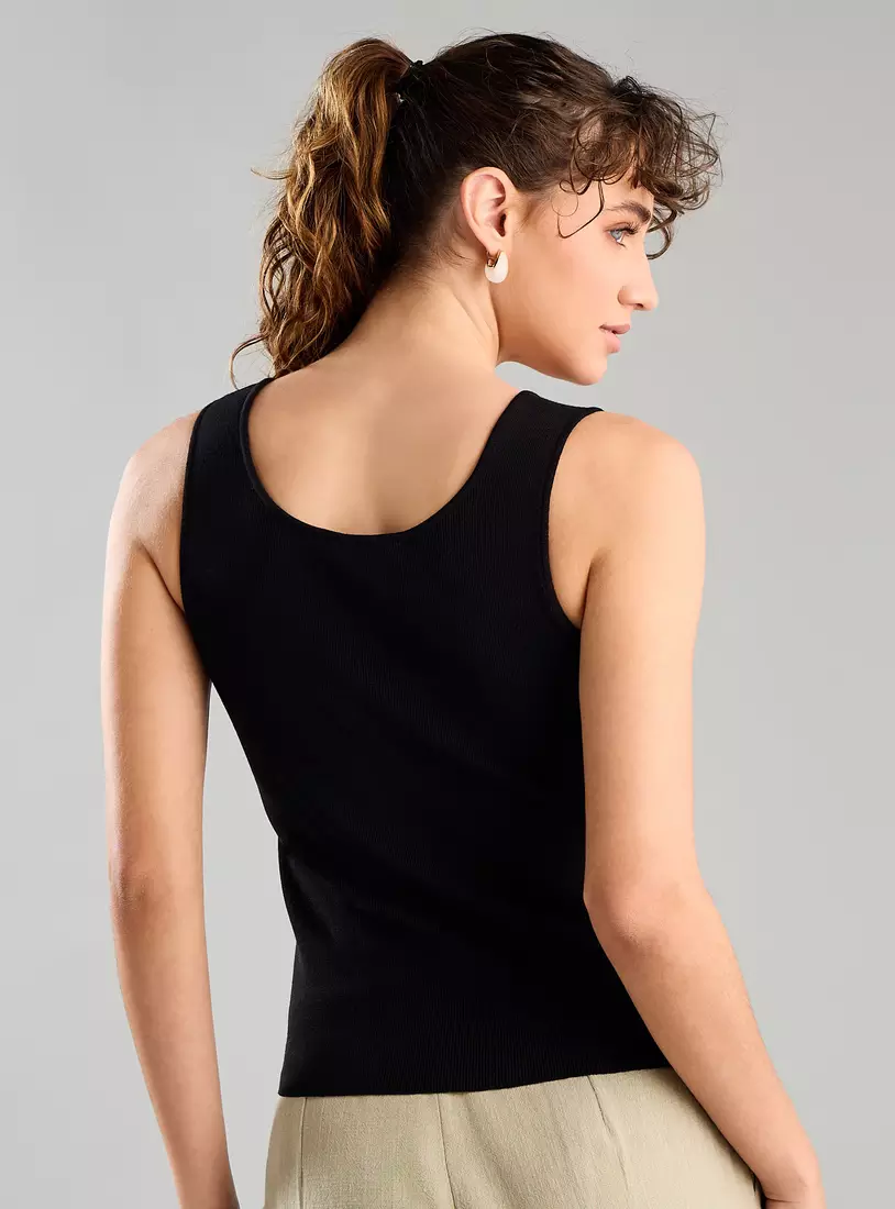 Textured Sleeveless Top-2