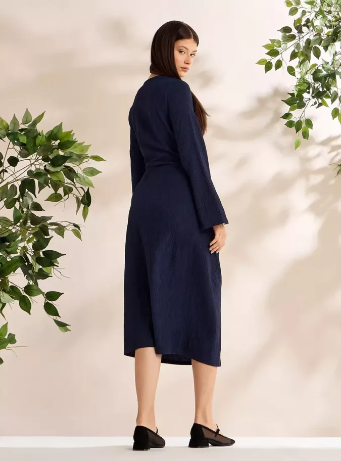 Textured V-neck Dress-3