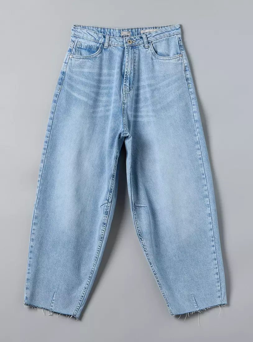Wide Leg Barrel Jeans-4