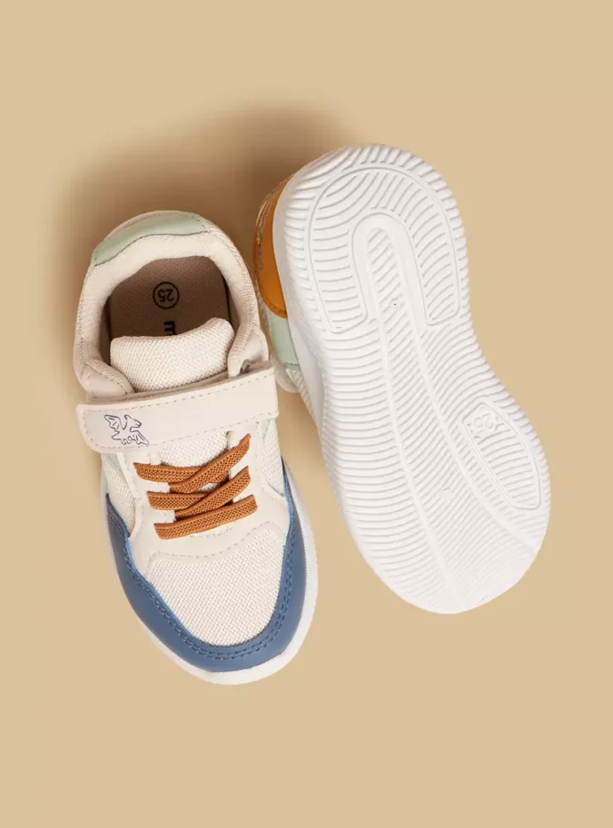 Colourblock Sports Shoes with Hook and Loop Closure -4