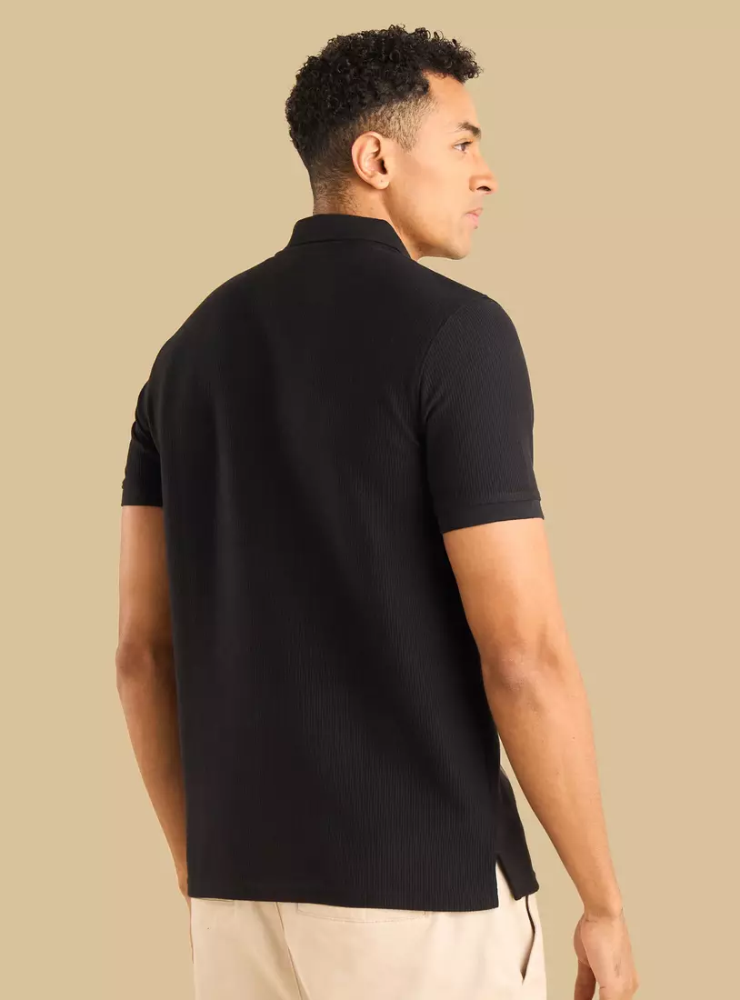 Engineered Textured Polo T-shirt-2