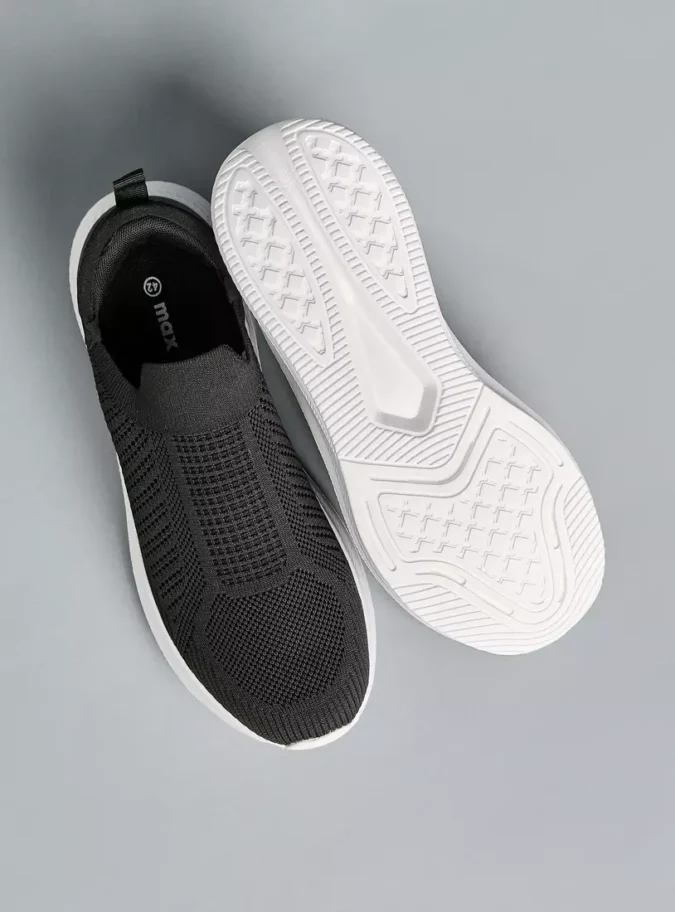 Flyknit Textured Slip-On Sports Shoes-4