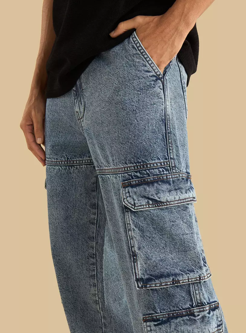 Loose Fit Cargo Jeans-3