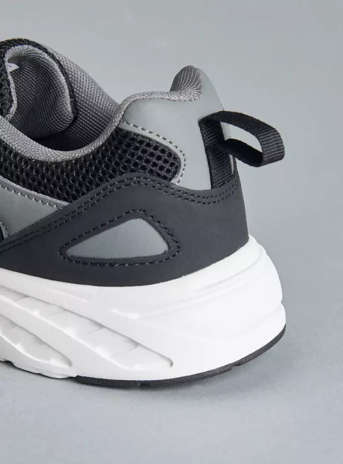 Panelled Sports Shoes with Lace-Up Closure -3