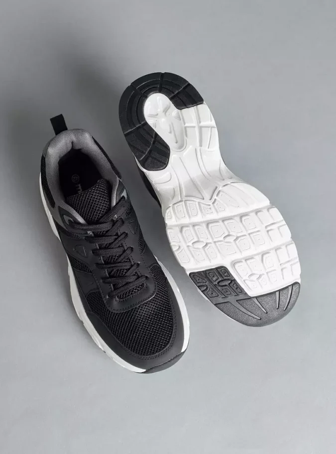 Panelled Sports Shoes with Lace-Up Closure -4